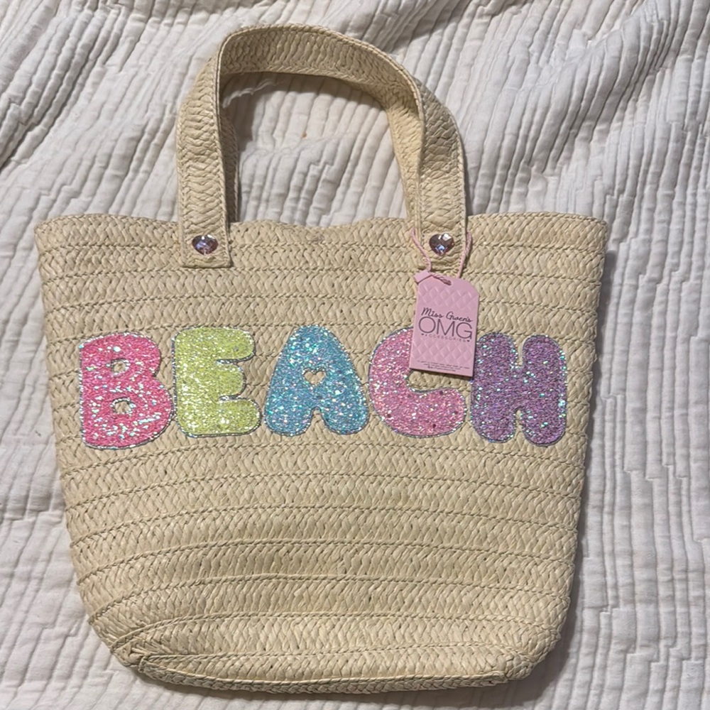 Miss Gwen’s OMG Accessories Beach Tote